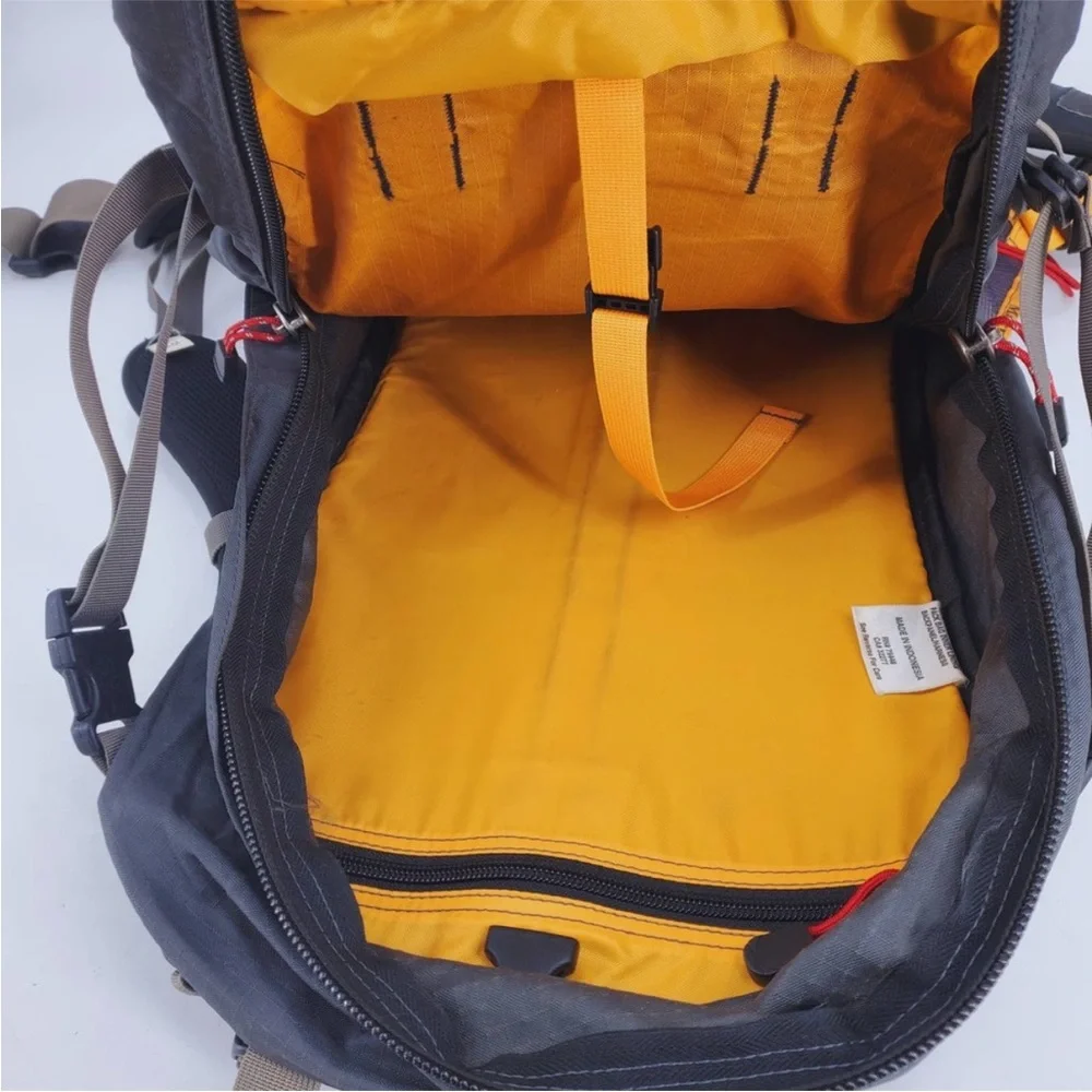 Marmot Glissade Hiking Trail Camping Backpack Orange Black Outdoor Cabincore L - Picture 5 of 12
